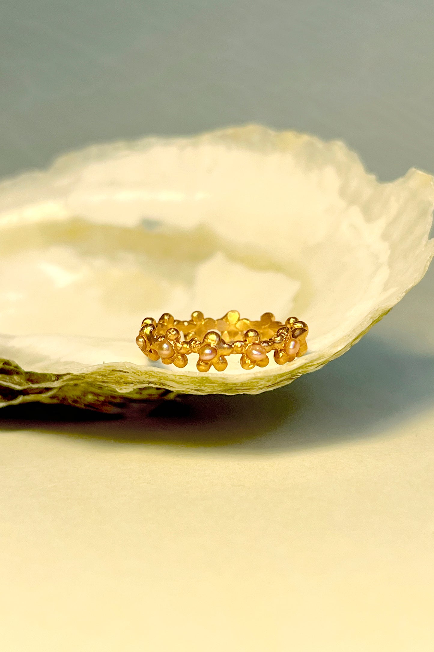 PETAL PEARL RING